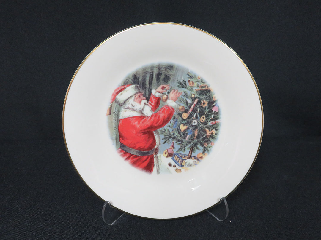 Pickard Christmas Dessert Plates
