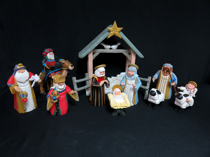 House of Hatten Nativity Set