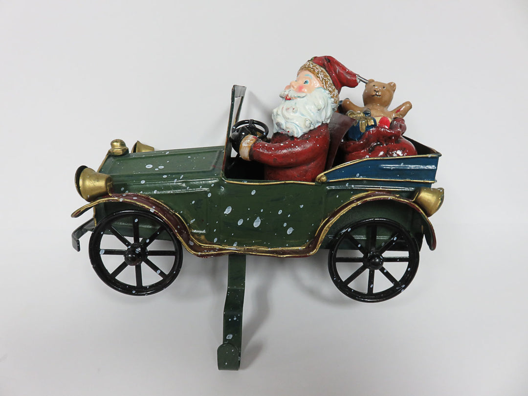 Mantle Stocking Holders