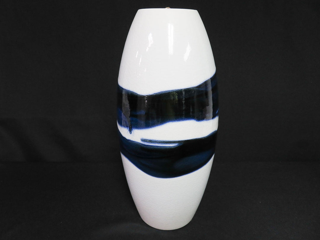 Gardeners Eden Vase