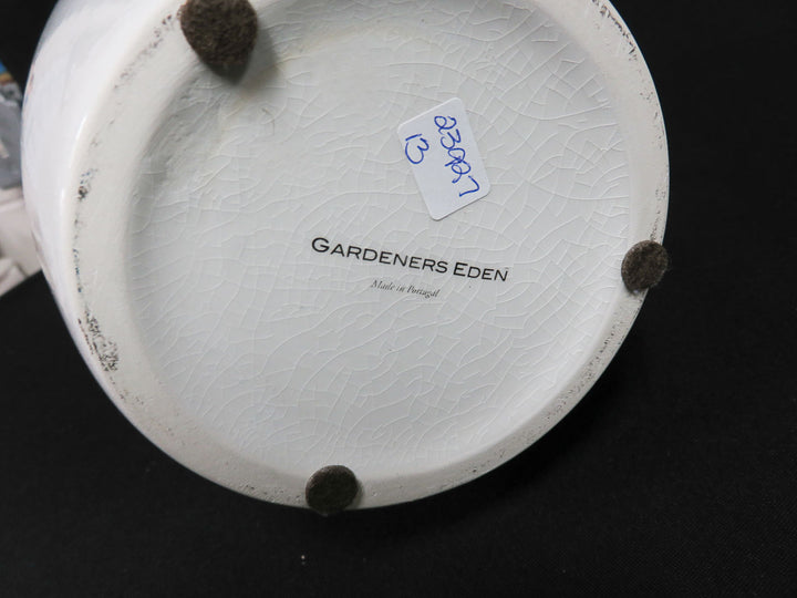 Gardeners Eden Vase