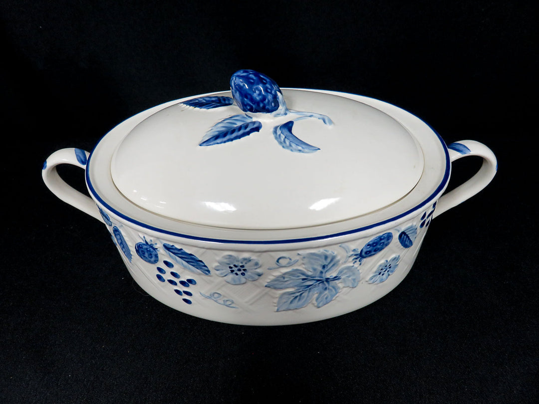 Mikasa Casserole with Lid