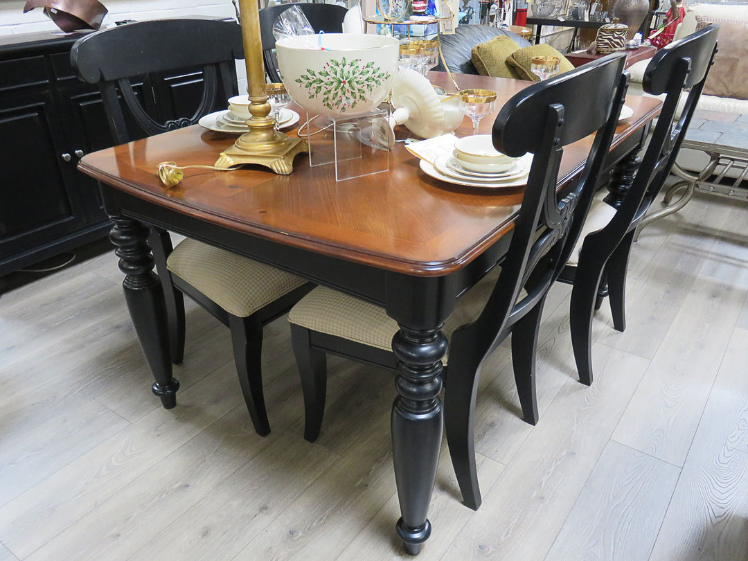 Farmhouse Style Table & Chairs