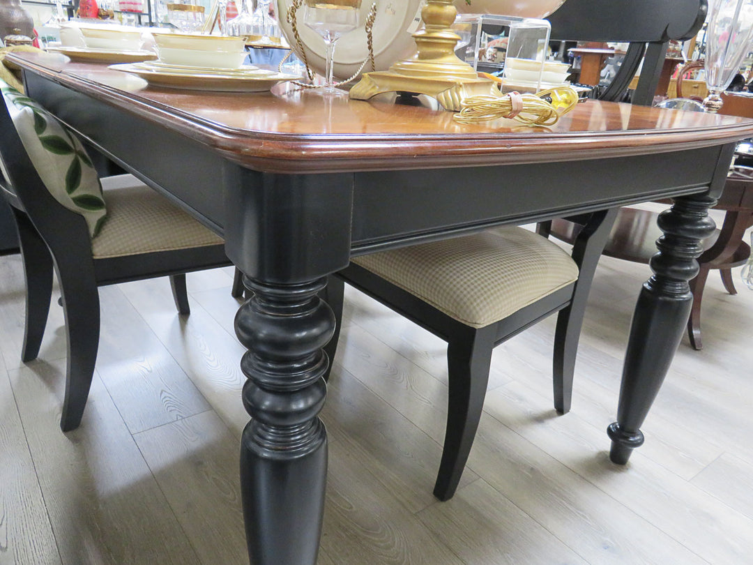 Farmhouse Style Table & Chairs