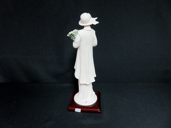 Giuseppe Armani Figurine