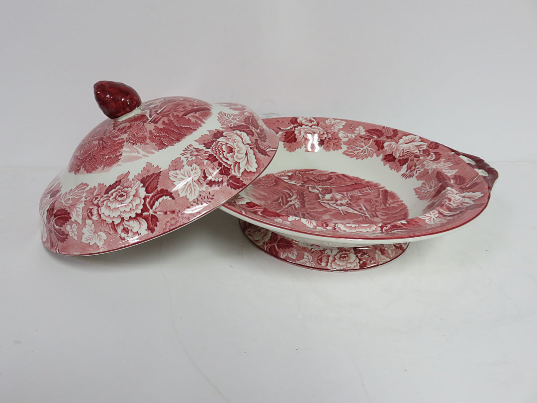 WoodsWare Red Lidded Casserole