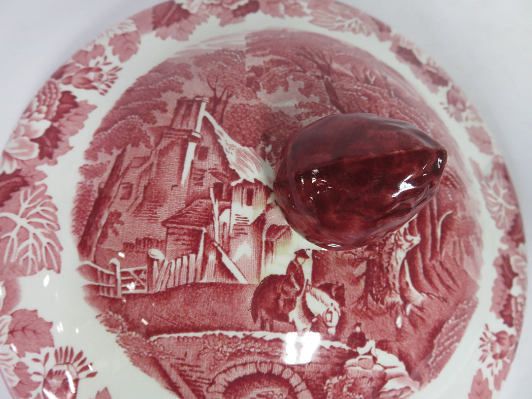 WoodsWare Red Lidded Casserole