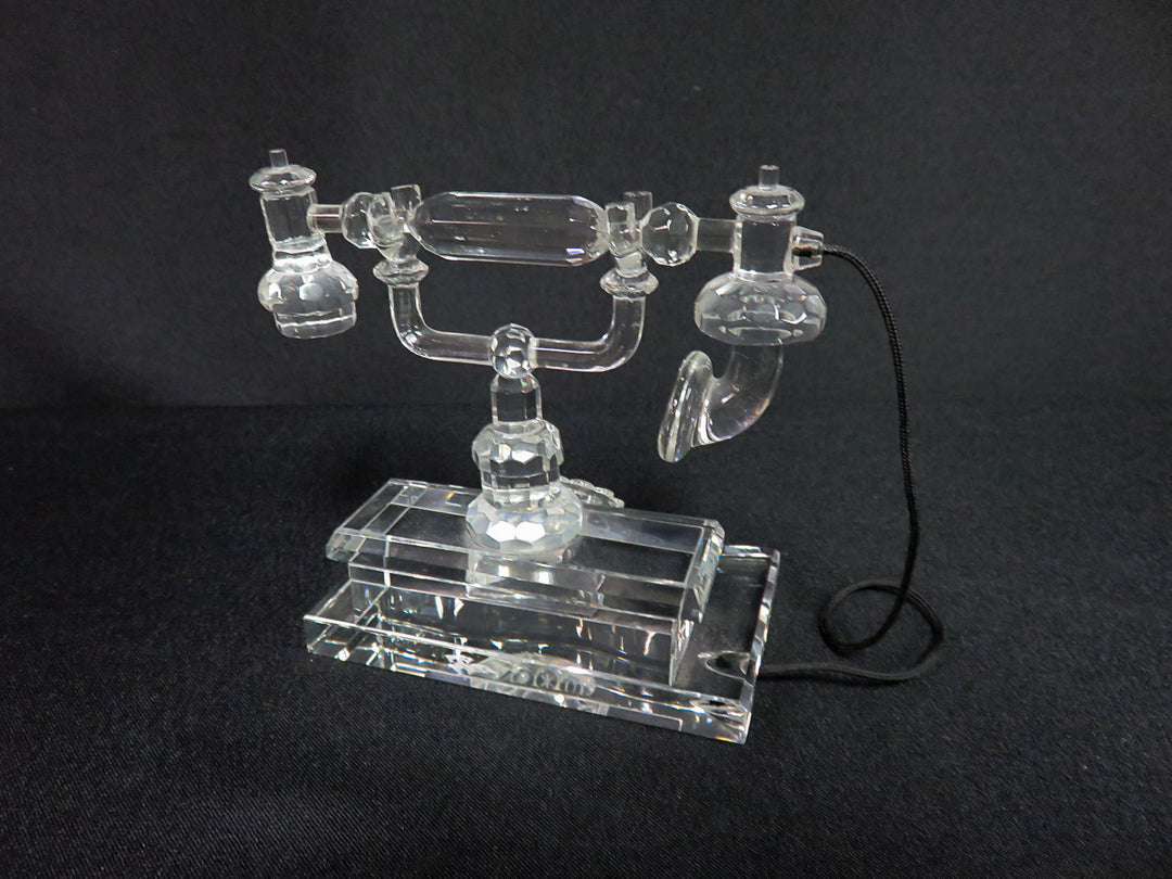 Shannon Old Fashioned Telephone