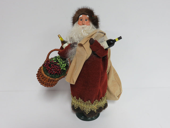 Byers Choice Father Christmas Caroler