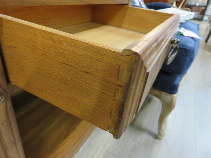 Davis Cabinetry Red Oak Nightstand