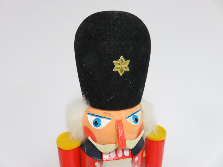 Erzgebirgische Volkskunst Nutcracker