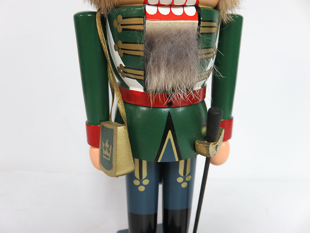 Erzgebirgische Volkskunst KWO Nutcracker