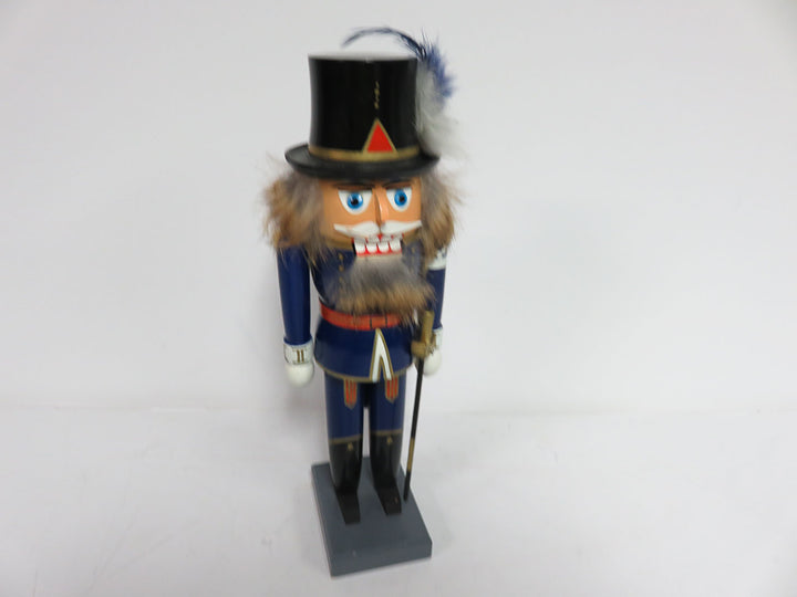 Erzgebirgische Volkskunst KWO Nutcracker