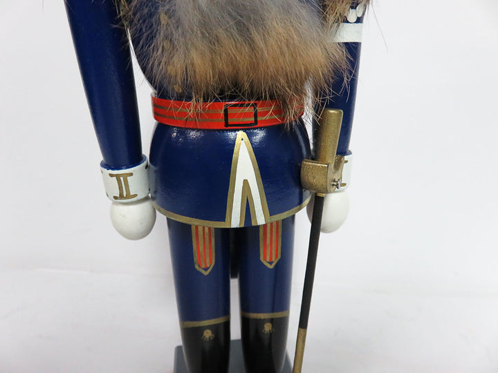 Erzgebirgische Volkskunst KWO Nutcracker