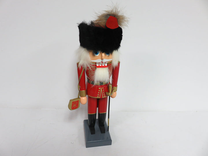 Erzgebirgische Volkskunst KWO Nutcracker