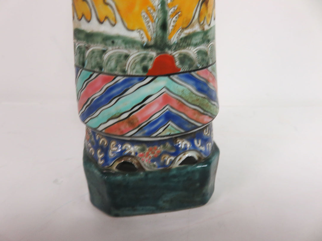 Chinese Emporer Qing Dynasty  Figurine