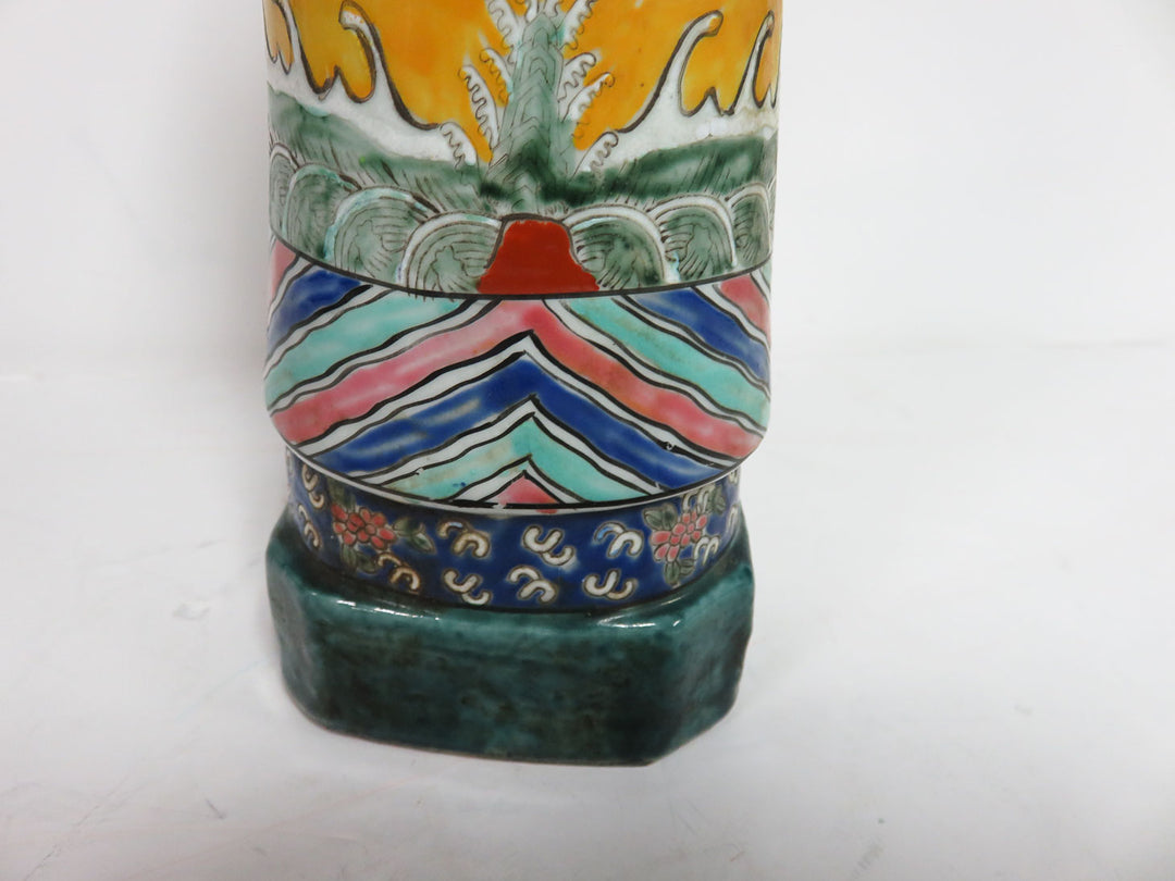 Chinese Emporer Qing Dynasty  Figurine