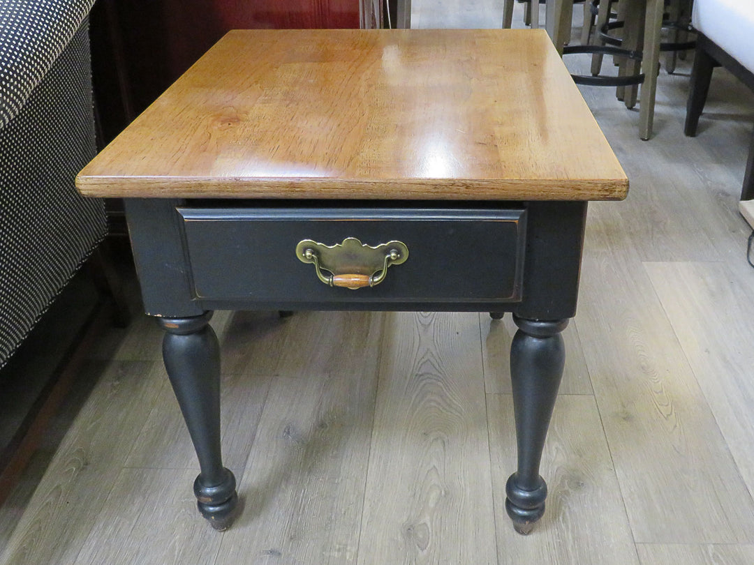 Thomasville Black End Table