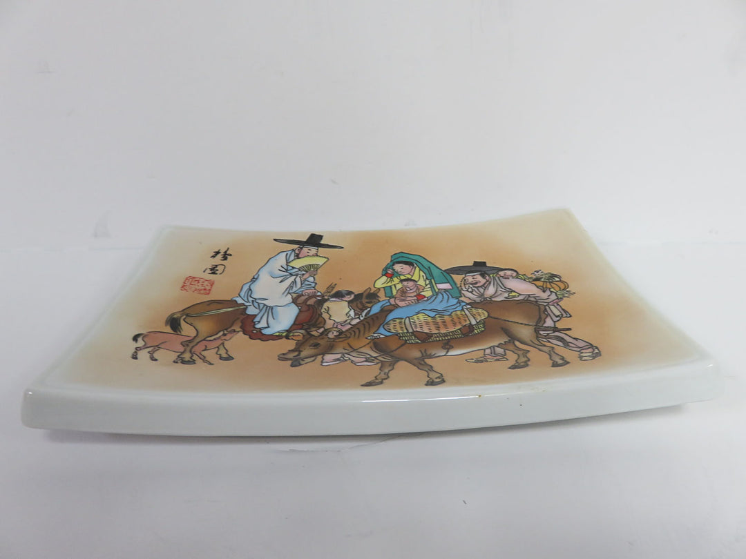 Korean Decorative Plate