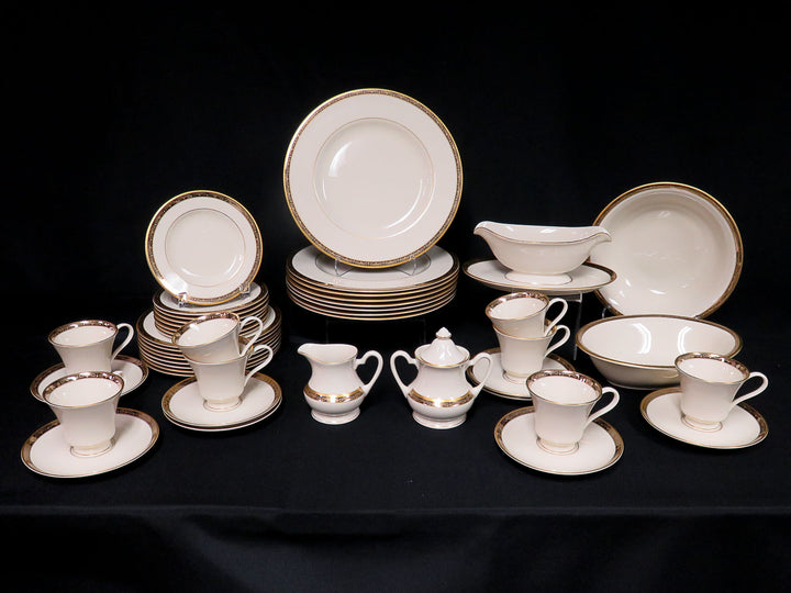 Pickard "Illusion" China Set
