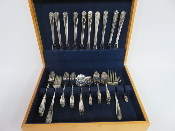 Rogers Brothers "Daffodil" Flatware