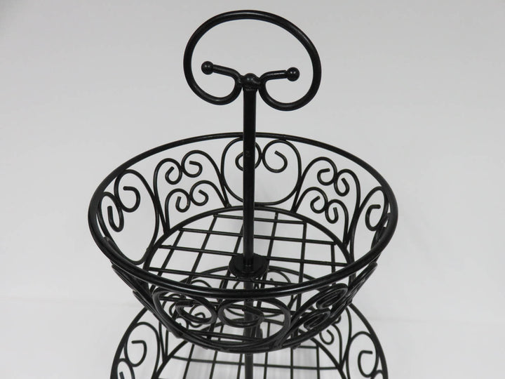 Pampered Chef Tiered Server