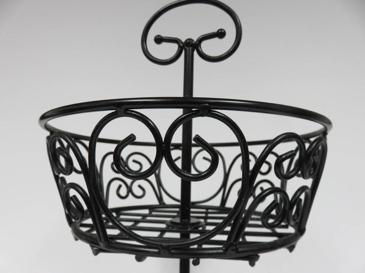 Pampered Chef Tiered Server