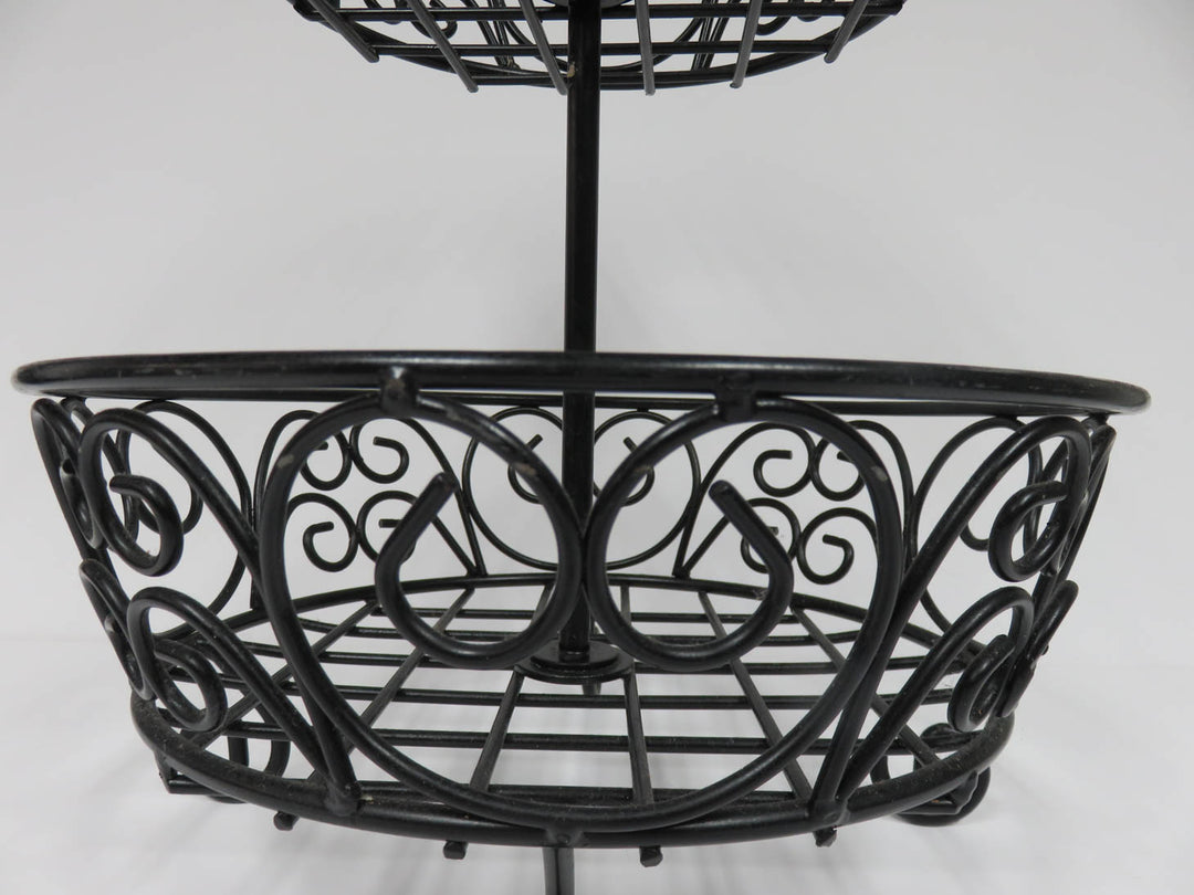 Pampered Chef Tiered Server