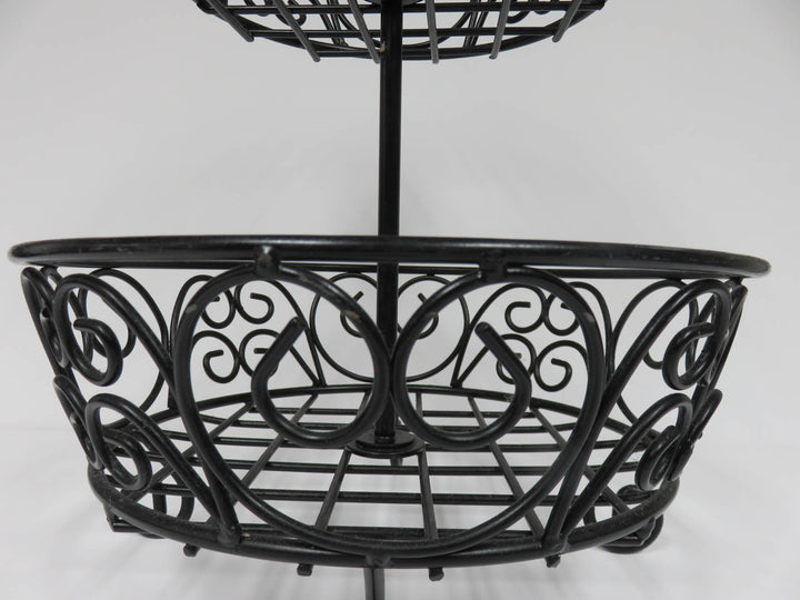 Pampered Chef Tiered Server