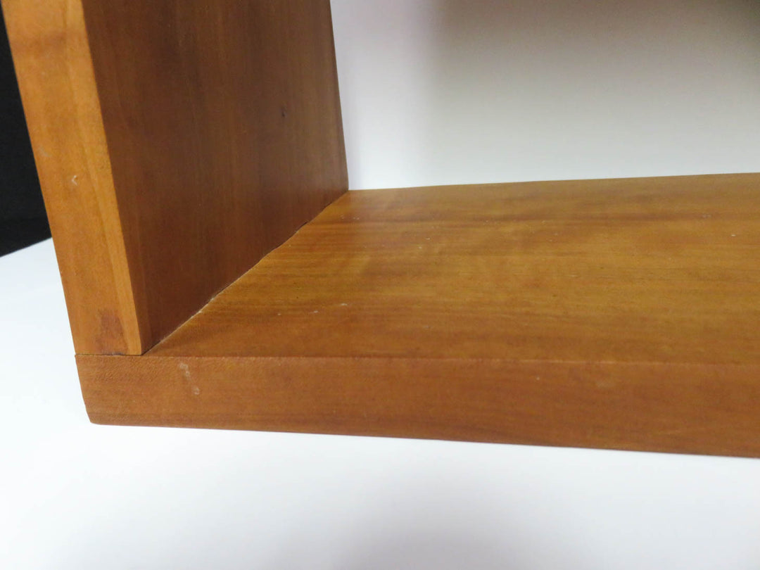 Shaker Hanging Shelf