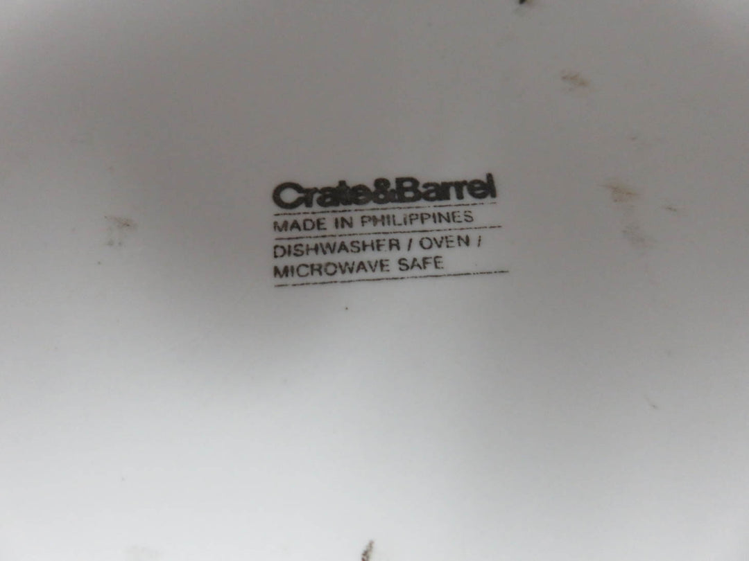 Crate & Barrel Covered Casserole Dish