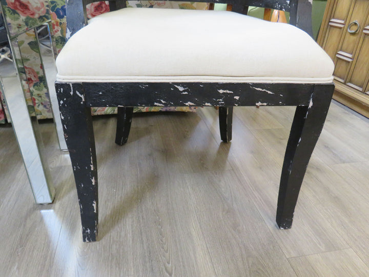 Patena Accent Chair