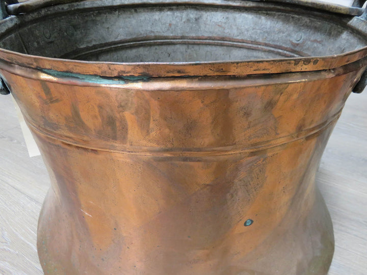 Vintage Copper Dovetail Cauldron