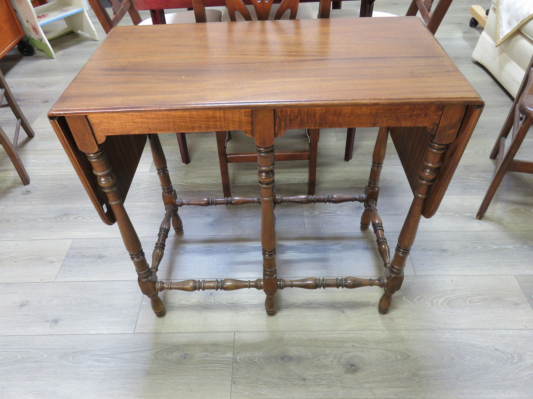 Vintage Drop-Leaf Table