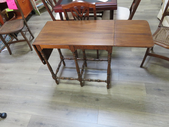 Vintage Drop-Leaf Table