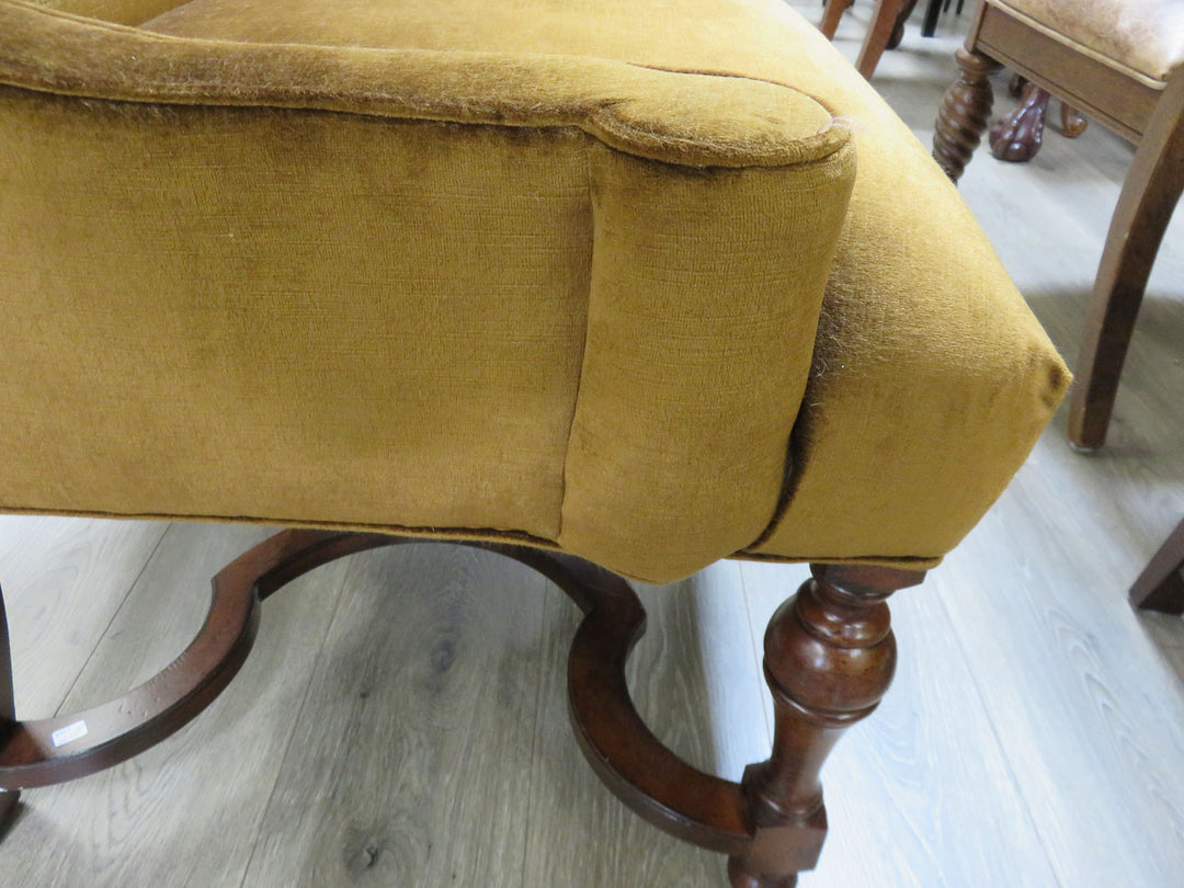 Hostess Chairs