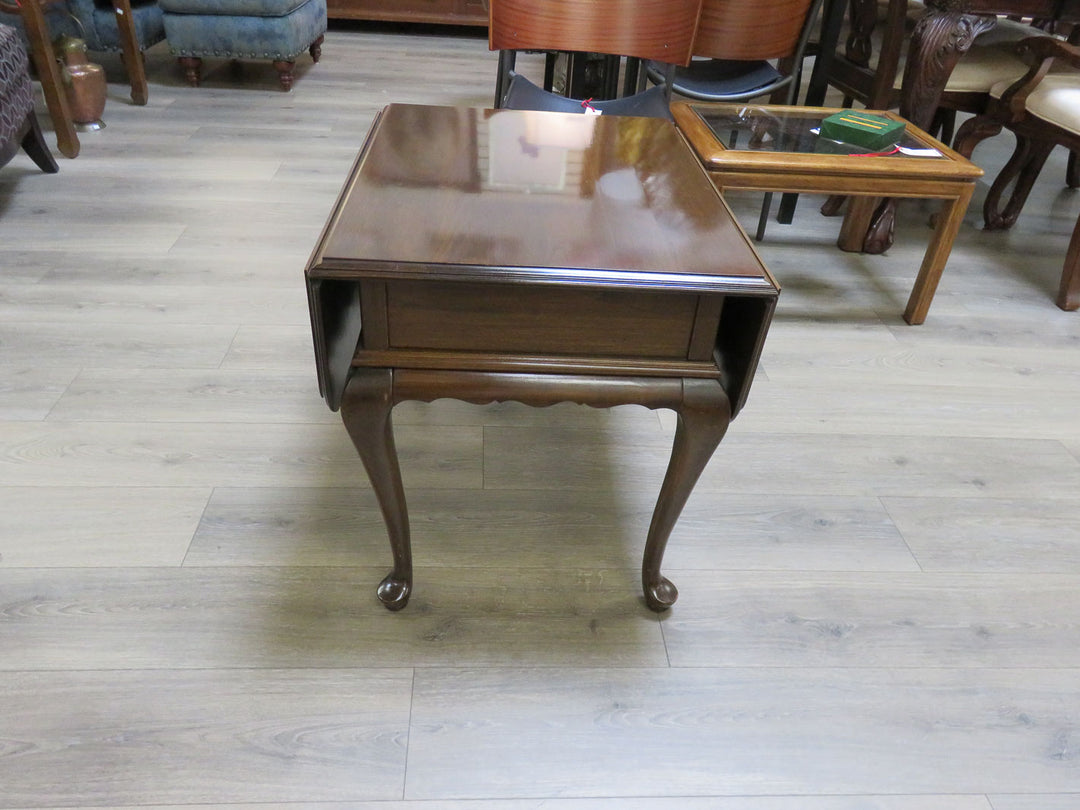 Ethan Allen Cherry End Table