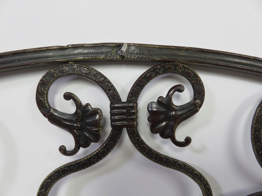 Metal Wall Hanging