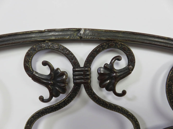 Metal Wall Hanging