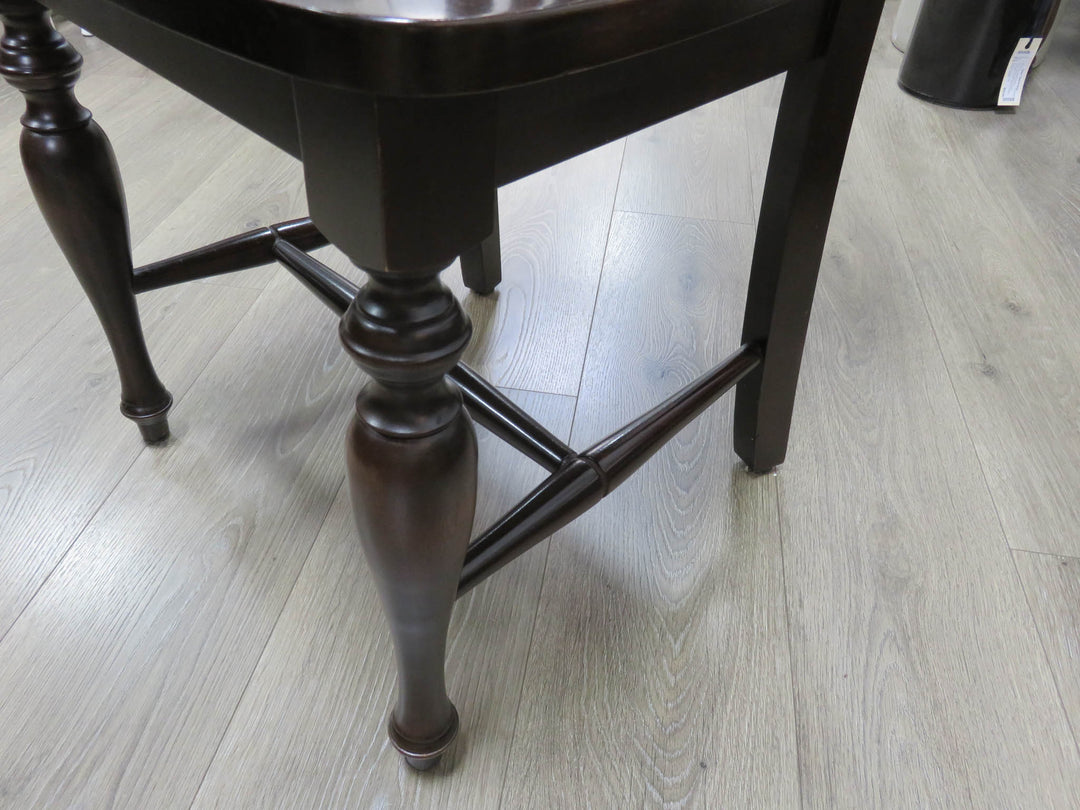 Walter E. Smithe Dining Table & Chairs