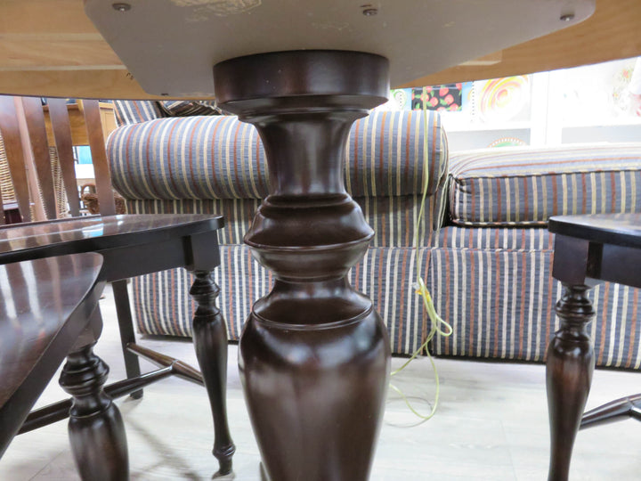 Walter E. Smithe Dining Table & Chairs