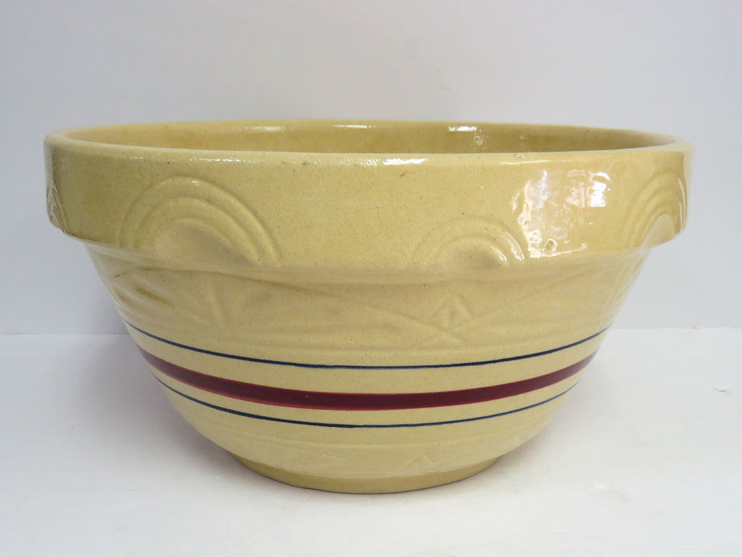 Roseville Dough Bowl