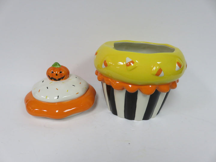 Cupcake Cookie Jar