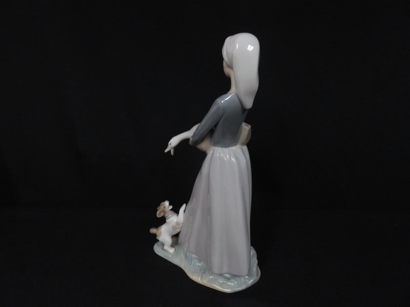 Lladró Figurine
