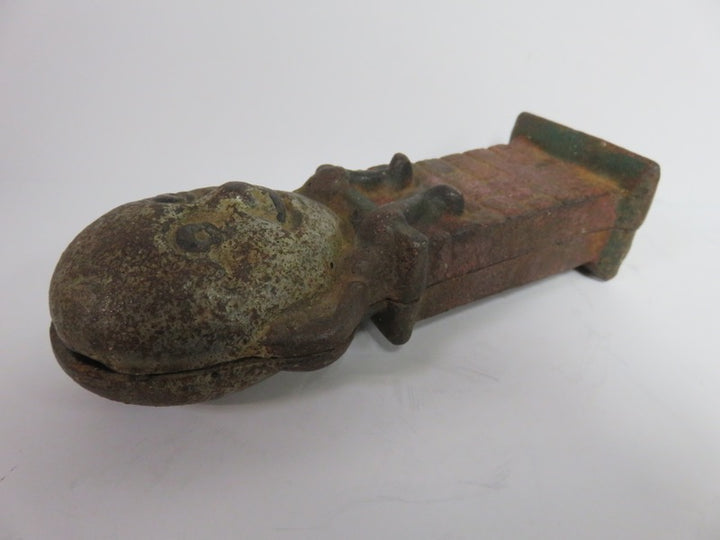 Humpty Dumpty on Wall Bank