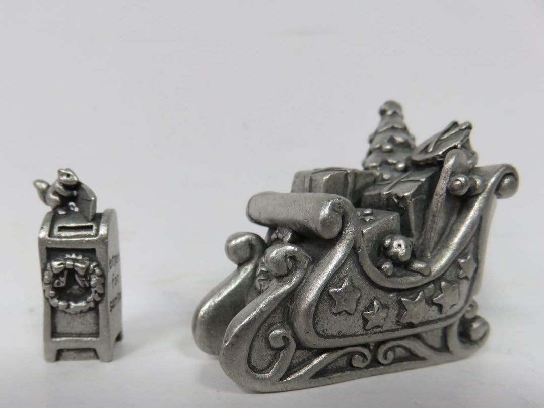 Lisa Leonard "Santa's Sleigh and Letters"