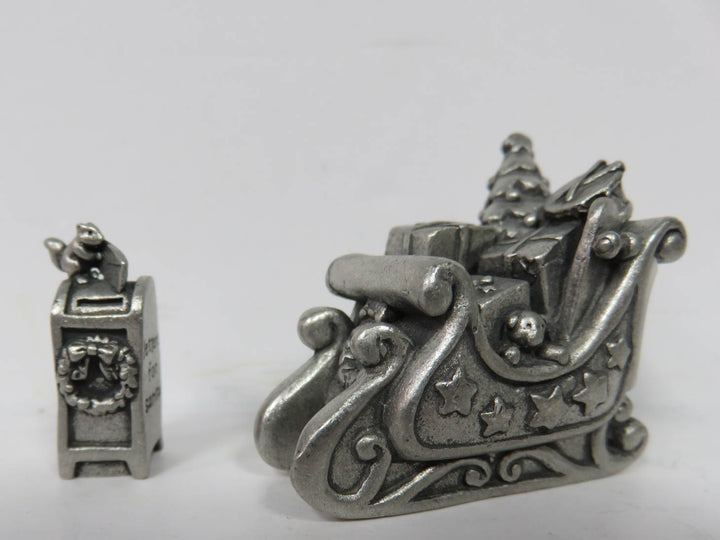 Lisa Leonard "Santa's Sleigh and Letters"