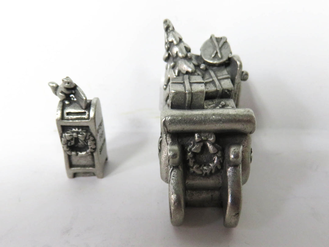 Lisa Leonard "Santa's Sleigh and Letters"