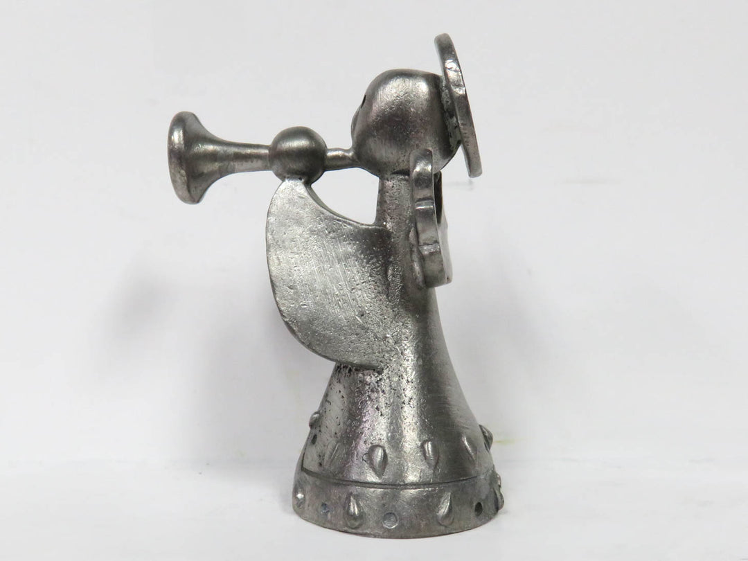 Lisa Leonard "Trumpeting Angel"