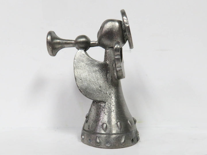 Lisa Leonard "Trumpeting Angel"